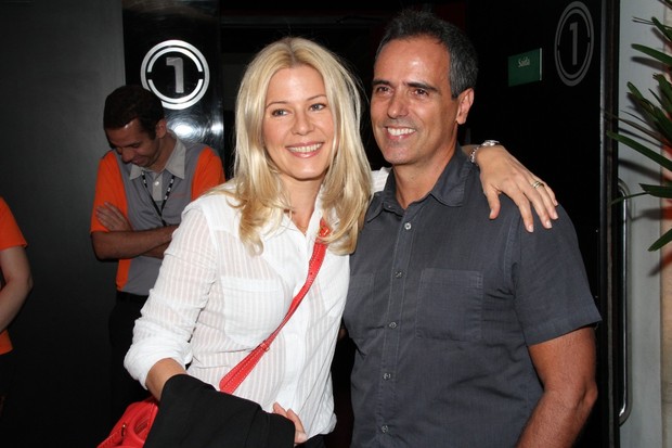 Paula Toller com o marido Lui Farias em evento no Rio (Foto: Roberto Filho/ Ag.News)
