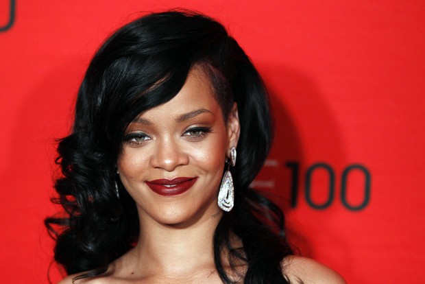 Rihanna vai a evento de gala da revista ‘Time’ em Nova York, nos Estados Unidos (Foto: Reuters/ Agência)