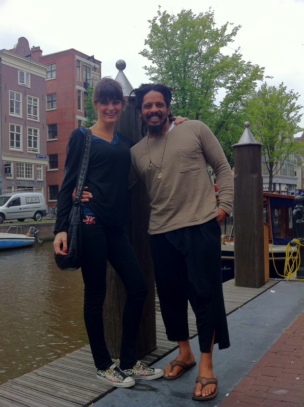 Isabeli Fontana e Rohan Marley em um passeio pelas ruas de Amsterdã (Foto: Arquivo Pessoal)