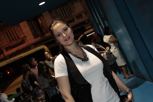 Maria Rita na estreia da peça 'O Mágico de Oz' (Foto: Isac luz / EGO)