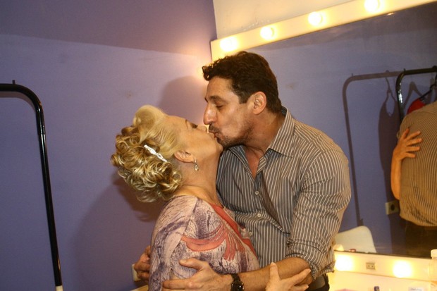 Suely Franco e Tuca Andrada na pré-estreia do musical "Seis Aulas de Dança em Seis Semanas" (Foto: Marcos Porto / Foto Rio News)
