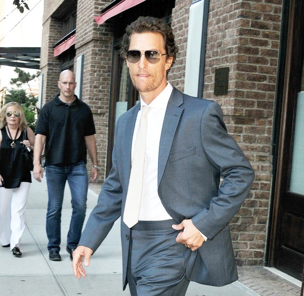 Matthew McConaughey aparece mais magro em Nova York (Foto: Brainpix / Agency)