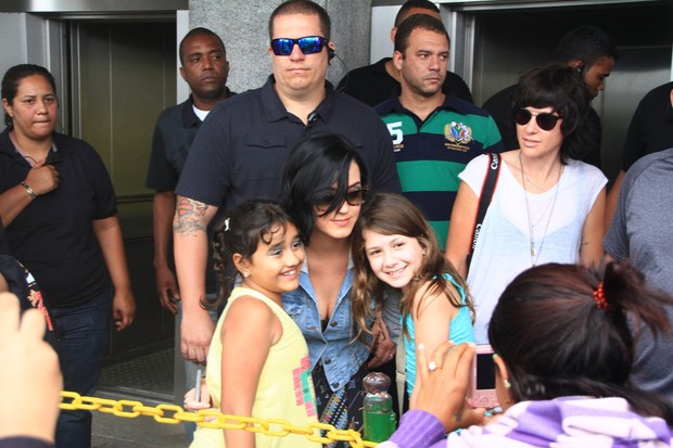 Katy Perry no Cristo Redentor (Foto: Foto Rio News)