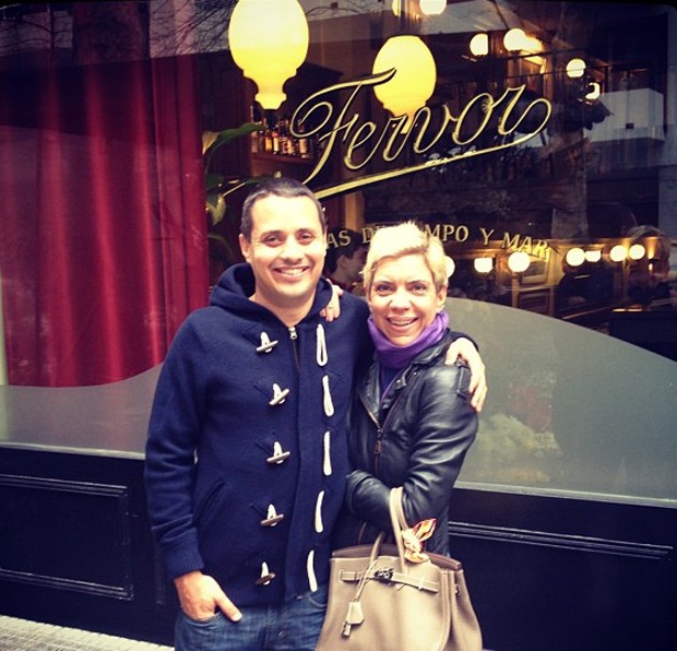 Astrid Fontenelle e marido em Buenos Aires (Foto: Instagram / Reprodução)