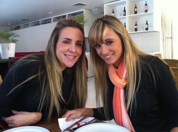 Juju Salimeni e Joana Machado (Foto: Reprodução / Twitter)