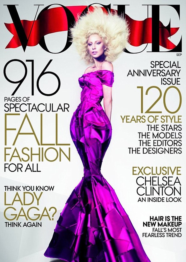 Lady Gaga na revista VOGUE americana (Foto: Revista VOGUE/Reprodução)