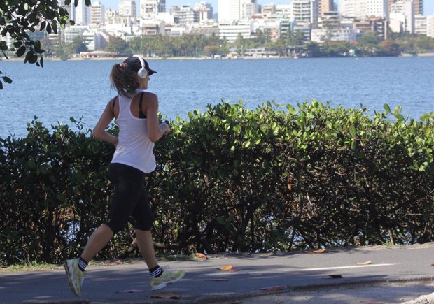 Cynthia Howlett correndo na Lagoa Rodrigo de Freitas, Rio de Janeiro (Foto: J.Humberto / AgNews)