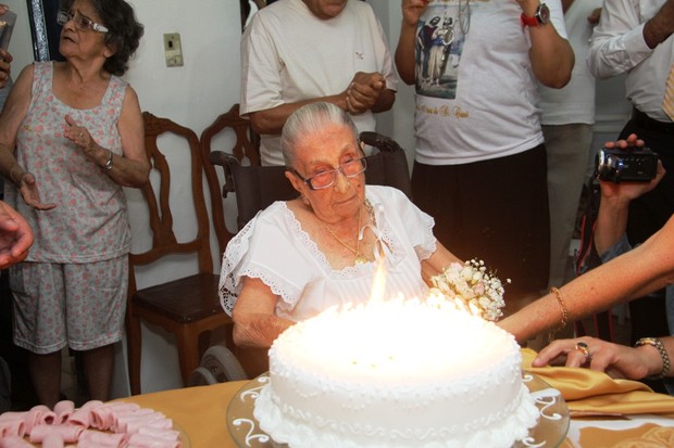 Café da manhã em comemoração dos 105 anos de Dona Canô, na Bahia (Foto: Edgar de Souza / AgNews)