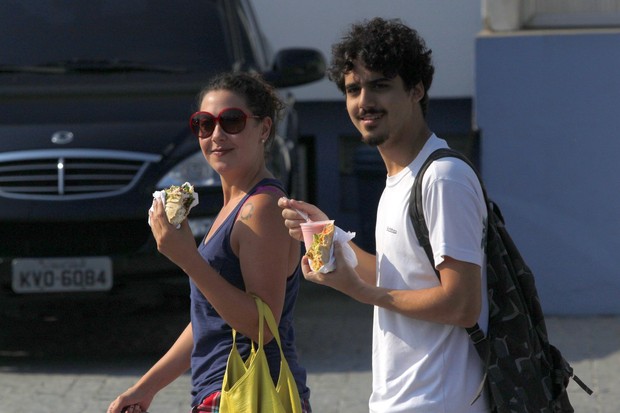 Fabíula Nascimento com o namorado, George Sauma (Foto: Marcos Ferreira / Foto Rio News)