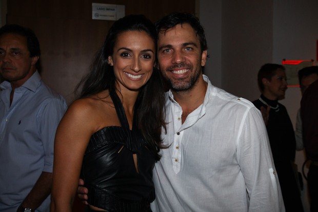Marcelo Faria e a esposa (Foto: Manuela Scarpa/Photo Rio News)