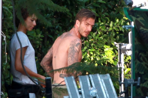 David Beckham grava comercial só de cueca em Los Angeles, nos EUA (Foto: Grosby Group/ Agência)