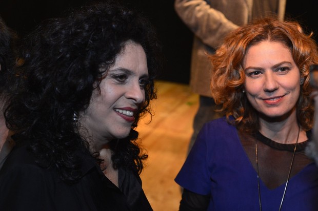 Gal Costa e Patrícia Pillar após show da cantora no Rio (Foto: André Muzell/ Ag. News)