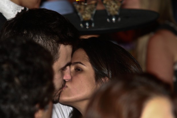 Antonia Morais com o namorado, Romeu Bentes, em evento em São Paulo (Foto: Claudio Augusto/ Foto Rio News)