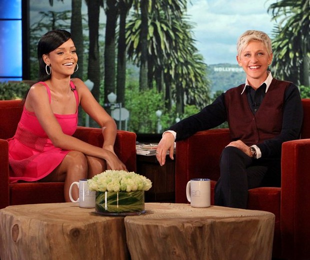 Rihanna e Ellen DeGeneres (Foto: Warner Bros/Divulgação)