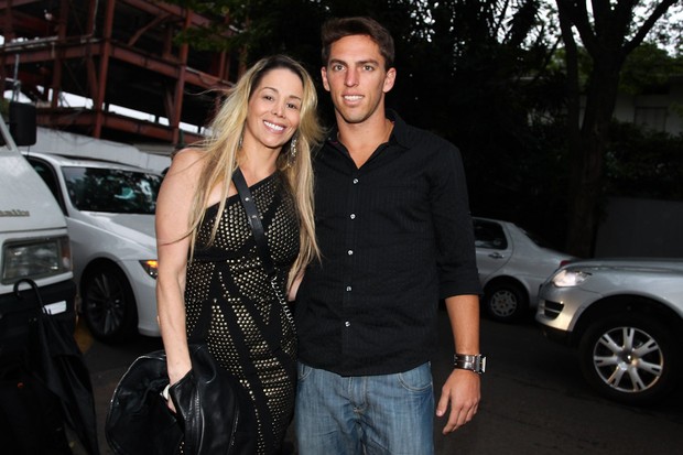 Danielle Winits e o namorado, Amaury Nunes, em festa em São Paulo (Foto: Manuela Scarpa/ Foto Rio News)