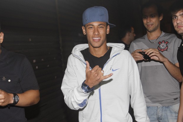 Neymar, Michael Shumacher, Juju Salimeni e o ex bbb Flavio, curtiram a noite na casa Outlaws (Foto: Thiago Duran/AgNews )