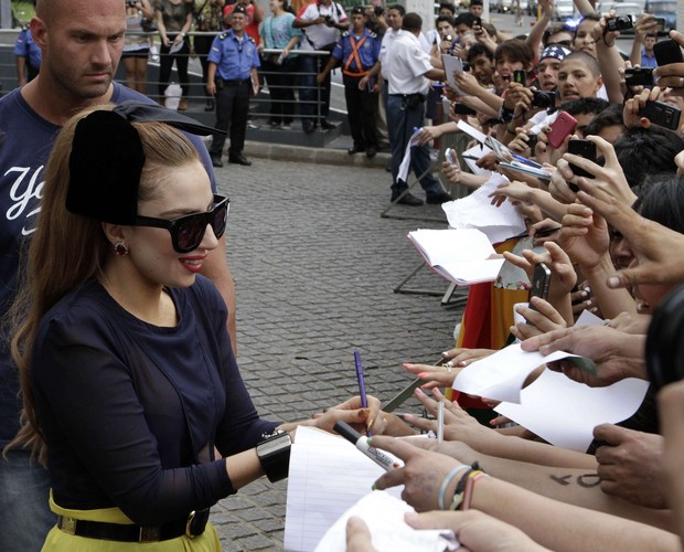 Lady Gaga em Assunção, no Paraguai (Foto: Jorge Adorno/ Reuters/ Agência)