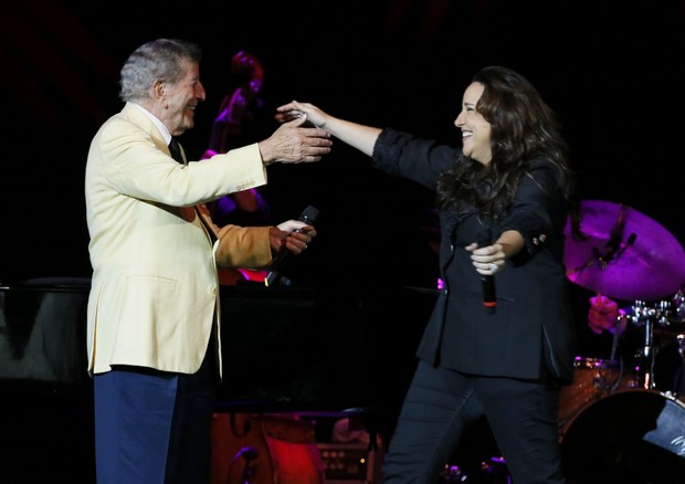 Ana Carolina canta com Tony Bennett no Rio (Foto: Felipe Panfili/ Ag. News)