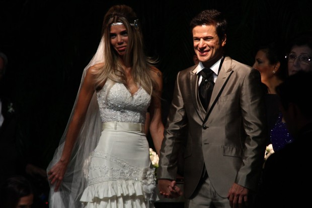 Patrícia Limonge se casa com o deputado Rogério Nogueira em São Paulo (Foto: Claudio Augusto/ Foto Rio News)