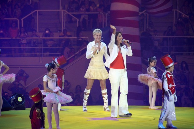 Xuxa faz show no Rio com participação de Ivete (Foto: Graça Paes/Photo Rio News)
