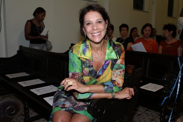 Angela Vieira na Missa Anual de Açao de Graças (Foto: Henrique Oliveira/Fotorio News)