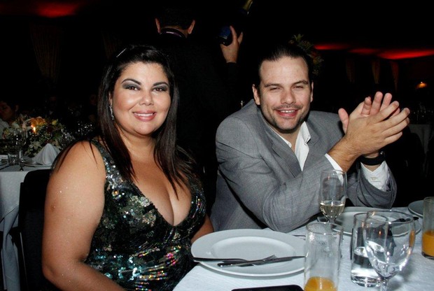 Fabiana Karla com o marido, o uruguaio Bruno Muniz, em premiação no Rio (Foto: Onofre Veras/ Ag. News)