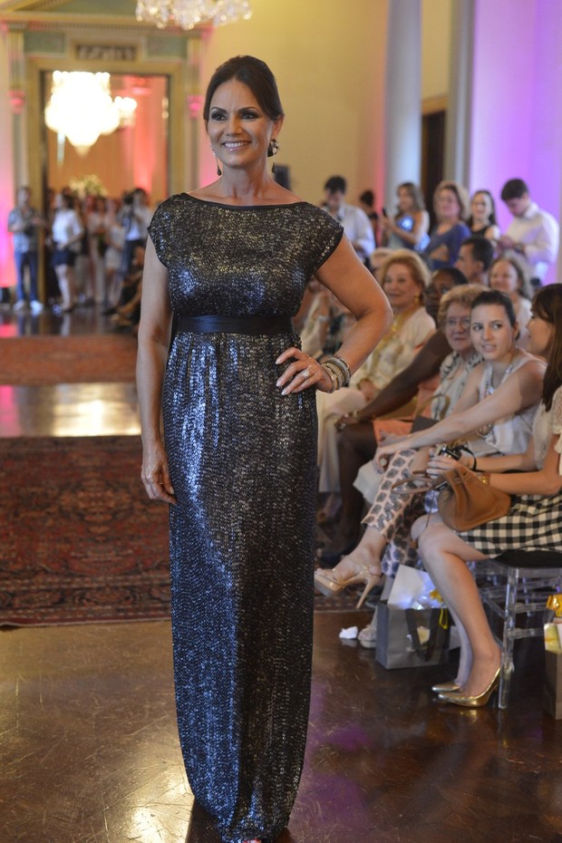 Luiza Brunet na 10ª edição do evento "Visão da Moda" (Foto: Andre Muzell / AgNews)