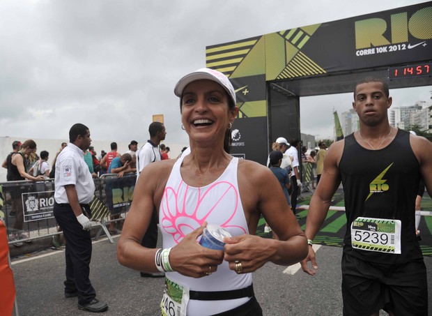 Fernanda Keller no Nike Rio Corre 10k 2012 (Foto: Adriana Lorete / Divulgação)