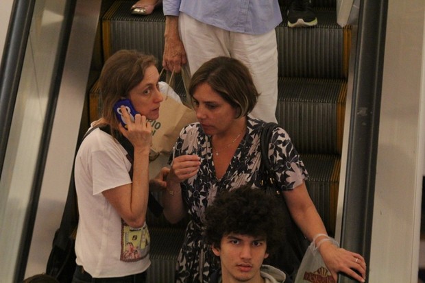 Betty Gofman encontra Heloísa Périssé  (Foto: Rodrigo dos Anjos/AgNews)