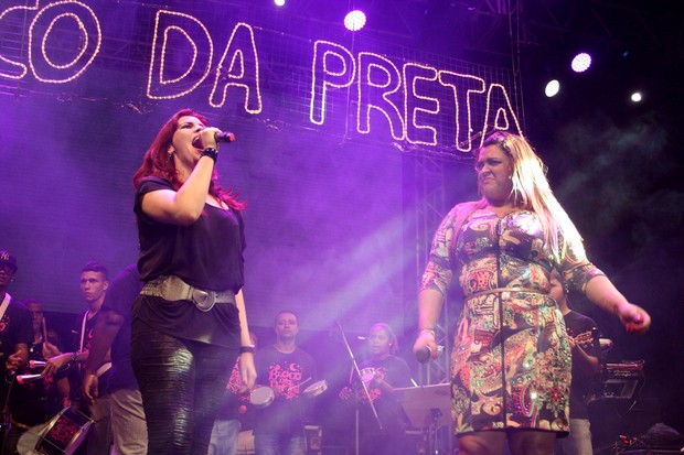Patrícia Resende e Preta Gil em show em Brasília (Foto: Rômulo Juracy/ Divulgação)