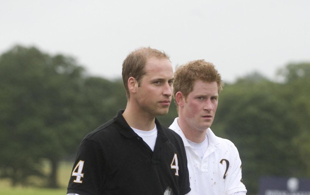 Príncipes William e Harry (Foto: Agência Reuters)
