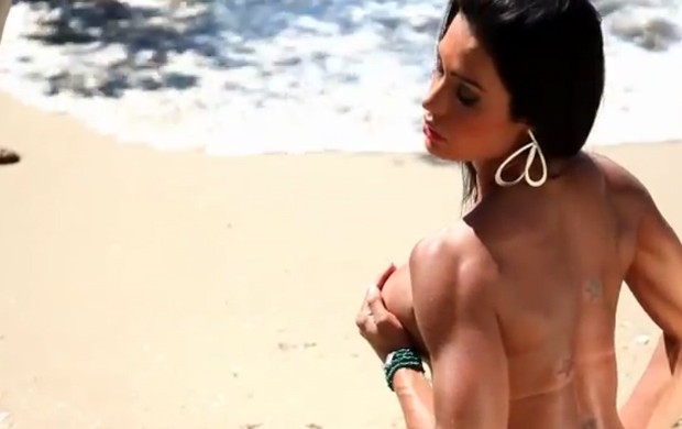 Vídeo do making of de Gracyanne Barbosa para a revista 'Sexy' (Foto: YouTube / Reprodução)