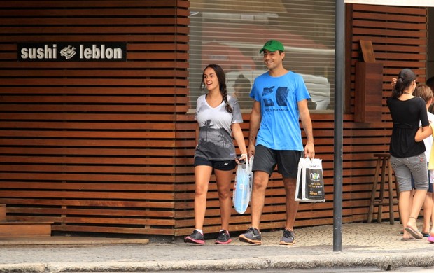 Ricardo Pereira e a mulher (Foto: Ag News)