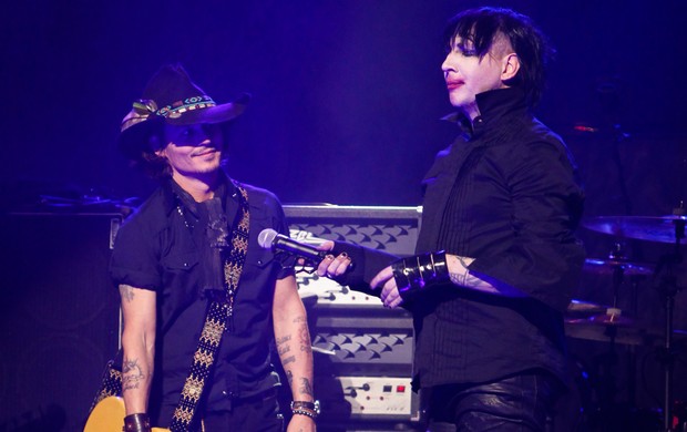 Johnny Depp e Marilyn Manson no Revolver Golden God Awards (Foto: Getty Images)