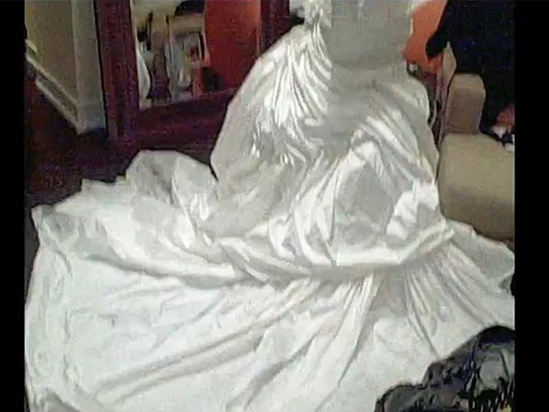 A cauda do vestido de noiva de Beyoncé (Foto: Reprodução)