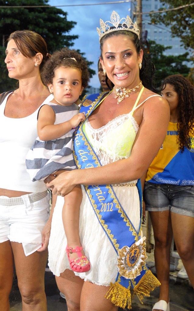 Scheila Carvalho e a filha, Giulia