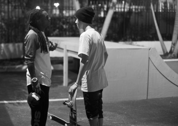 Justin Bieber posta foto com Lil Wayne (Foto: Reprodução/Twitter)
