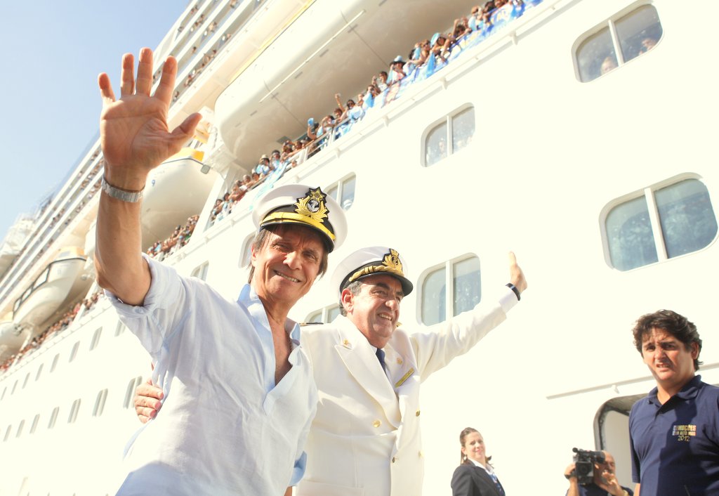 Roberto Carlos e o capitão Michelle de Gregório