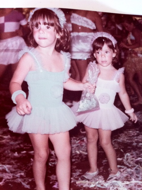 Fernanda Pontes e a irmã Prisciila (Foto: Reprodução)