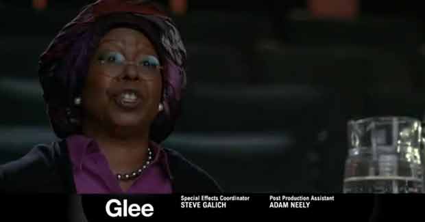 Whoopi Goldberg em 'Glee' (Foto: Reprodução/YouTube)