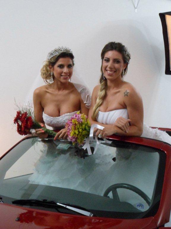 Tatiane e Ana Paula Minerato (Foto: Franklin Lopes / AgNews)