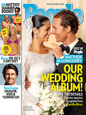 Matthew McConaughey e Camila Alves na  capa da 'People' (Foto: Reprodução)