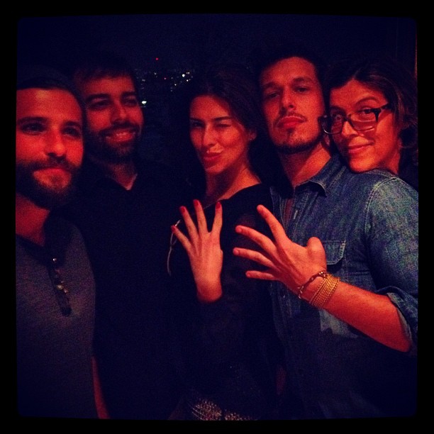 Bruno Gagliasso e Fernanda Paes Leme com amigos em festa (Foto: Instagram/ Reprodução)