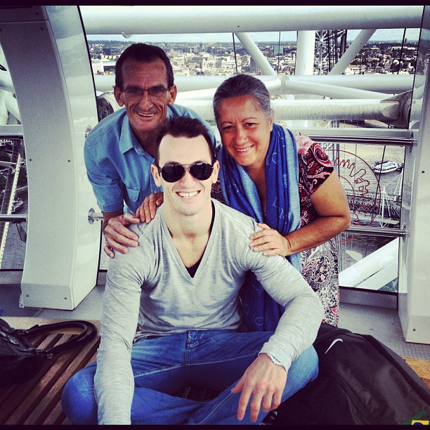 Diego Hypolito com os pais na London Eye (Foto: Reprodução/Instagram)
