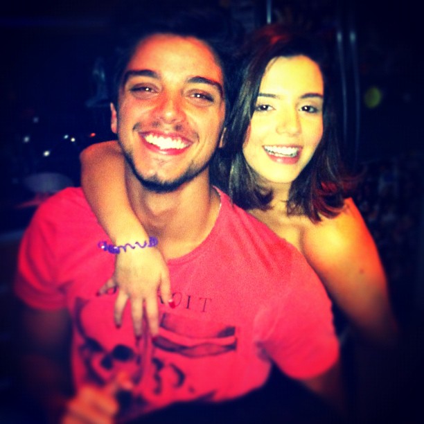 Rodrigo Simas e Giovanna Lancellotti (Foto: Instagram/ Reprodução)