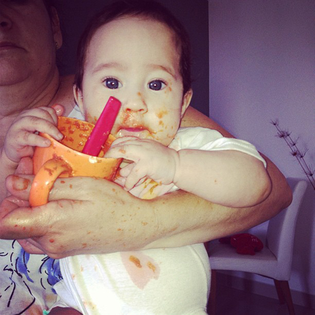 Perlla posta foto da filha, Pérola (Foto: Instagram / Reprodução)