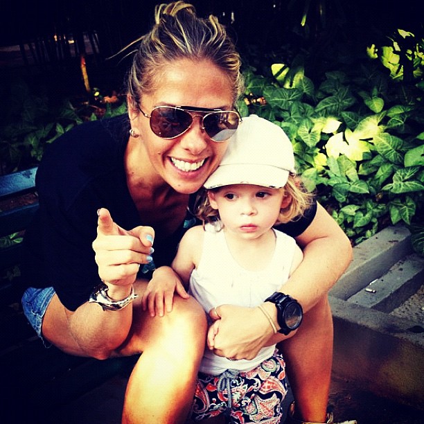 Adriane Galisteu posta foto fofa com o filho Vittorio (Foto: Reprodução / Instagram)