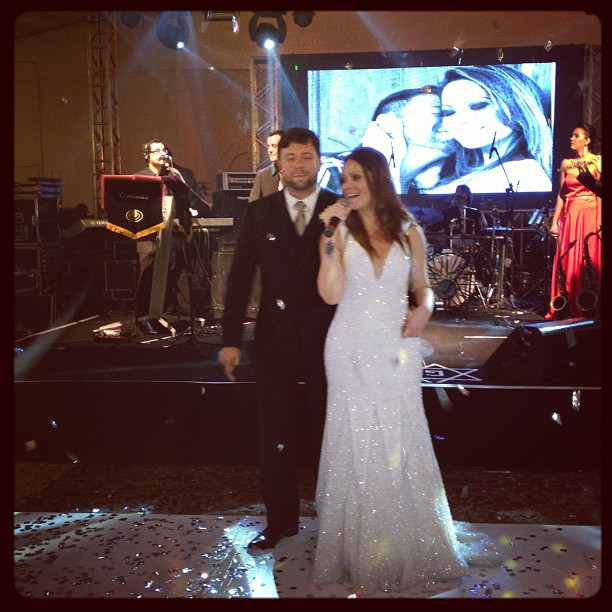 Solange Almeida e Wagner Miau em sua festa de casamento (Foto: Instagram/ Reprodução)