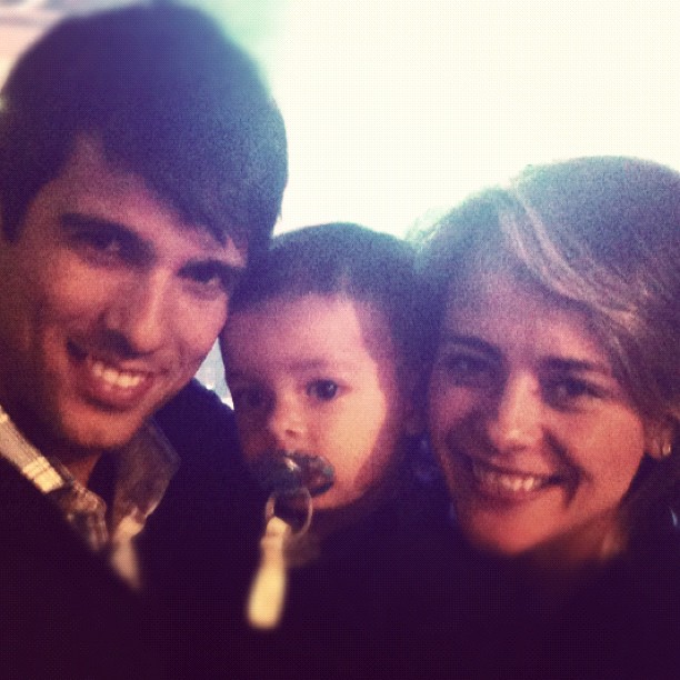 Juliana Silveira com o filho, Bento, e o marido, João Vergara (Foto: Instagram/ Reprodução)