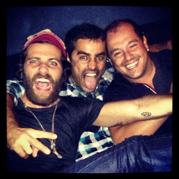 Bruno Gagliasso e Ricardo Pereira com um amigo (Foto: Instagram/ Reprodução)